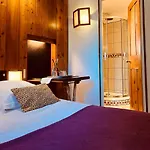 Les Lorès Hotel Val-dʼIsère
